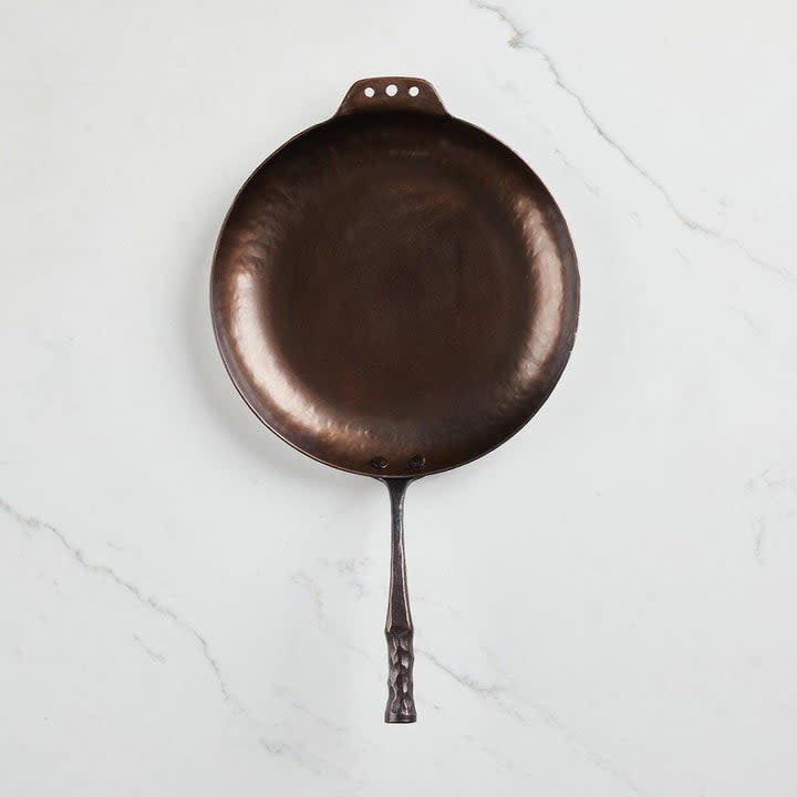 Smithey Carbon Steel Farmhouse Skillet 12 inch *Price includes $56 Tariff